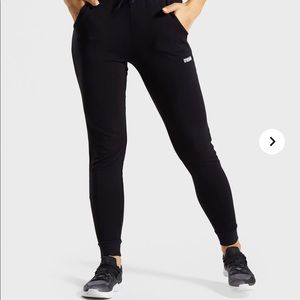 Gymshark pippa training joggers black